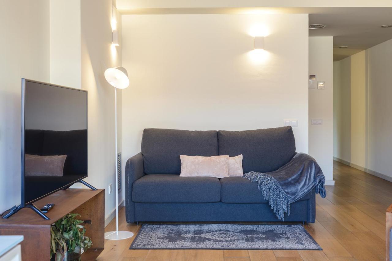 Apg Carrer Nou Atic Apartment ชีโรนา ภายนอก รูปภาพ