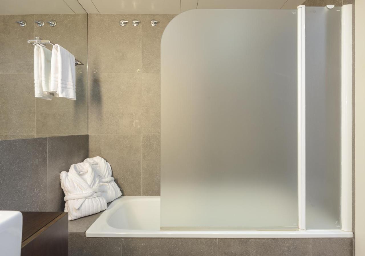 Apg Carrer Nou Atic Apartment ชีโรนา ภายนอก รูปภาพ
